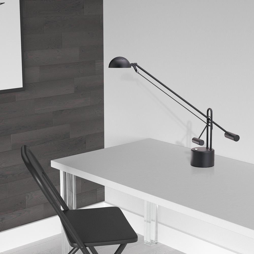 8W Desk Lamp, Black Finish