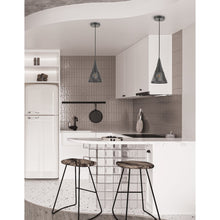 1 Light Pendant in Matte Black