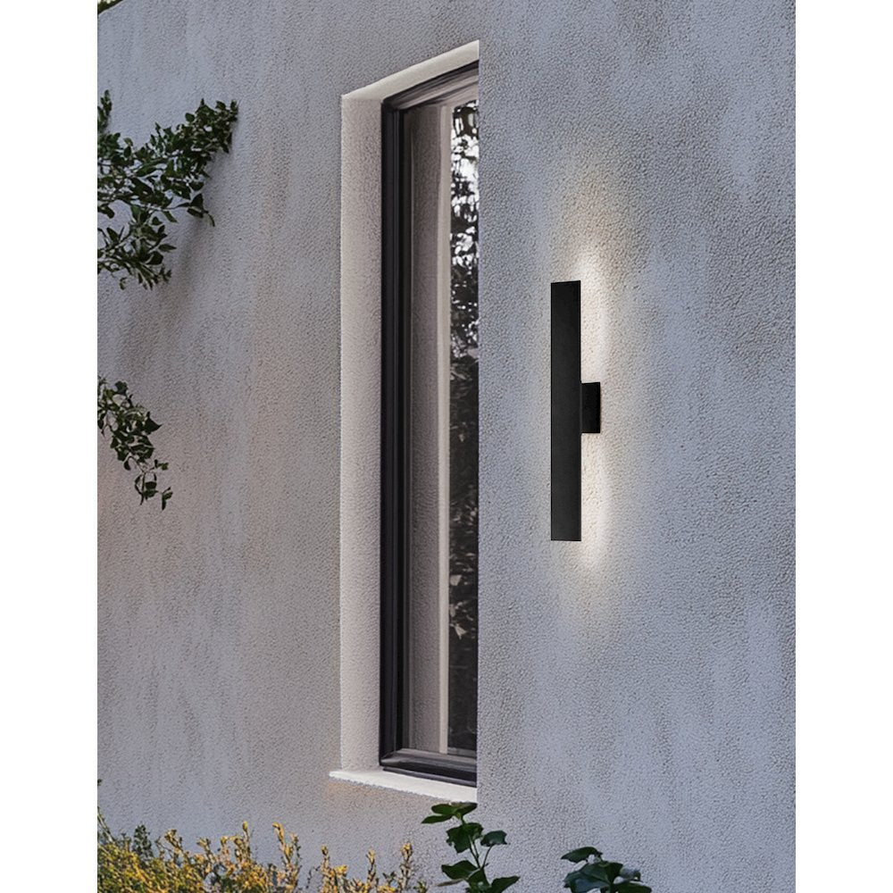 23W Wall Sconce in Matte Black