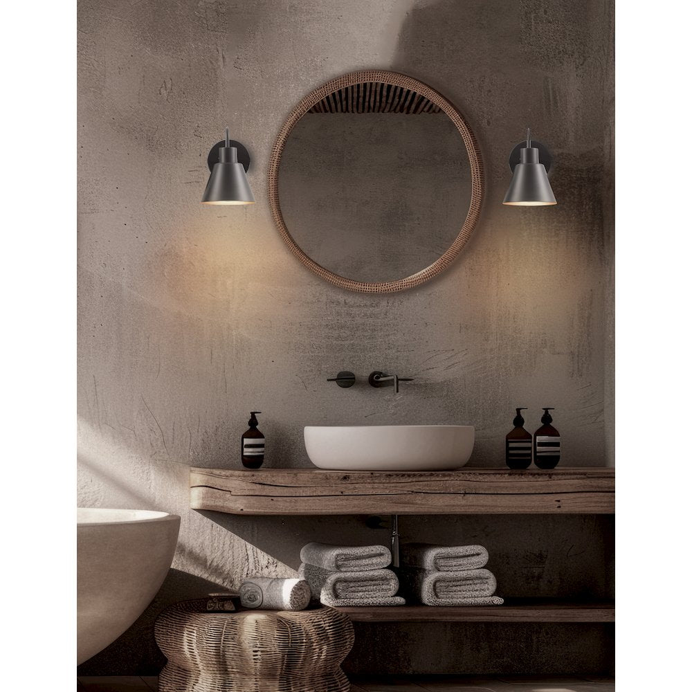 1 Light Wall Sconce in Matte Black