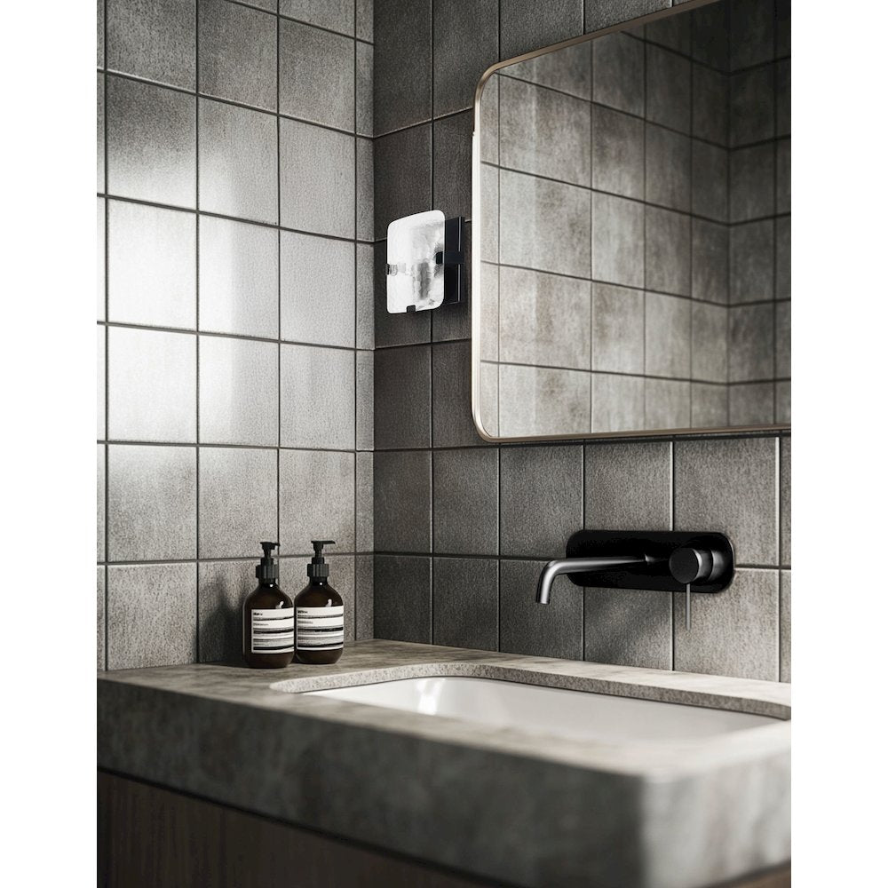 1 Light Wall Sconce in Matte Black w/ Clear Textured Glass