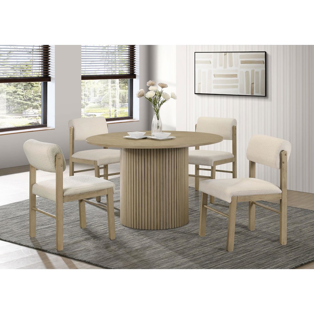 Hamlyn 43-inch Round Wood Dining Room Table Natural Oak