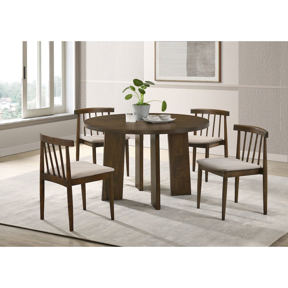 Strouse 47-inch Round Wood Dining Room Table Walnut