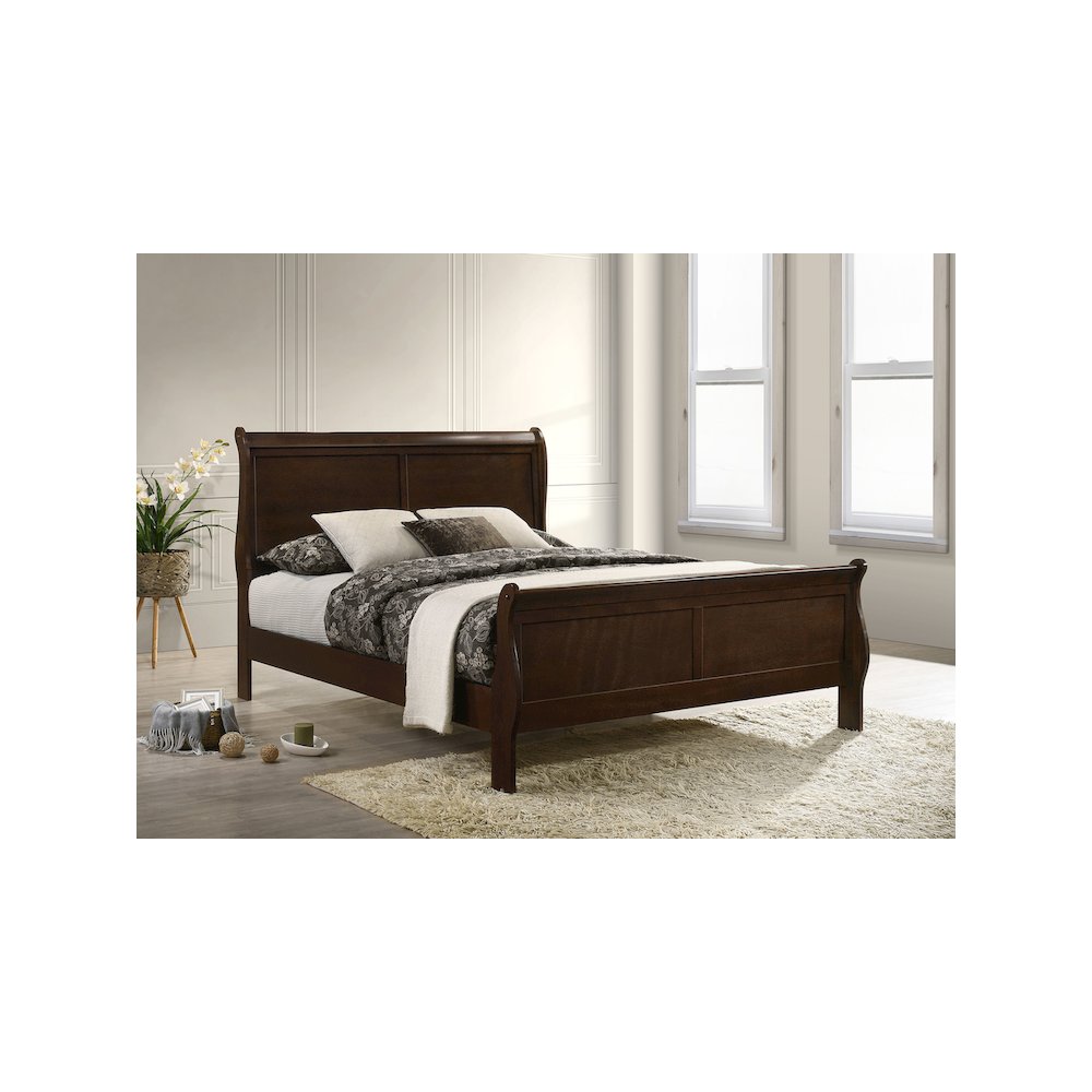 Louis Philippe Wood Queen Sleigh Bed Cappuccino