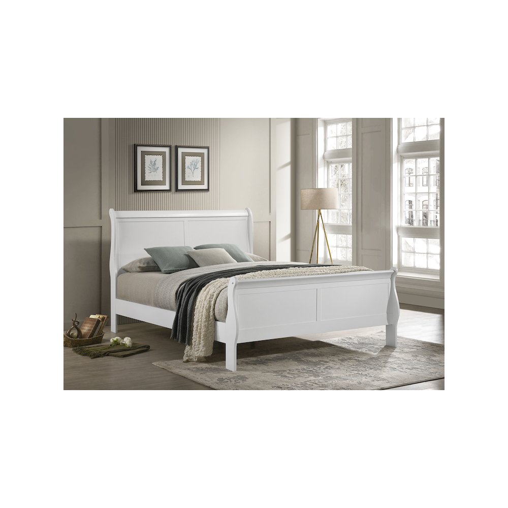 Louis Philippe 47-inch Full Sleigh Panel Bed White