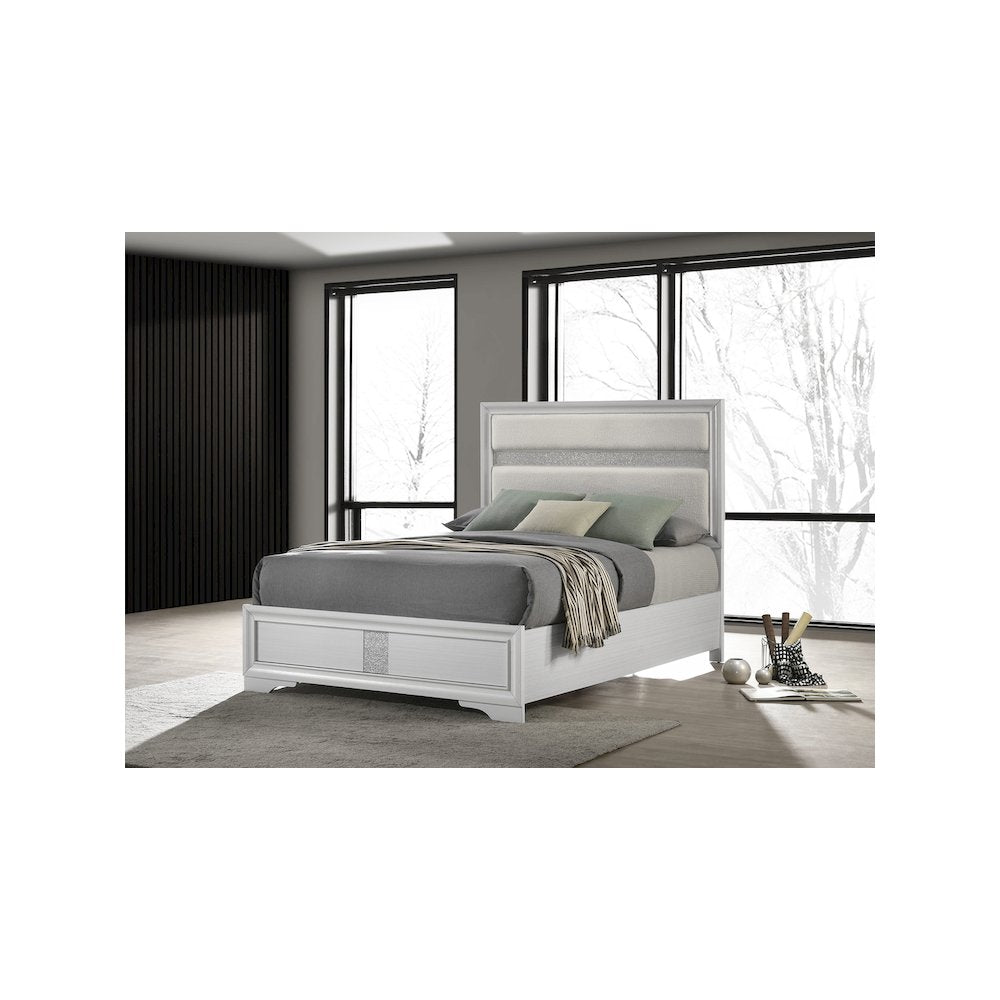 Miranda 54-inch Upholstered Full Panel Bed White
