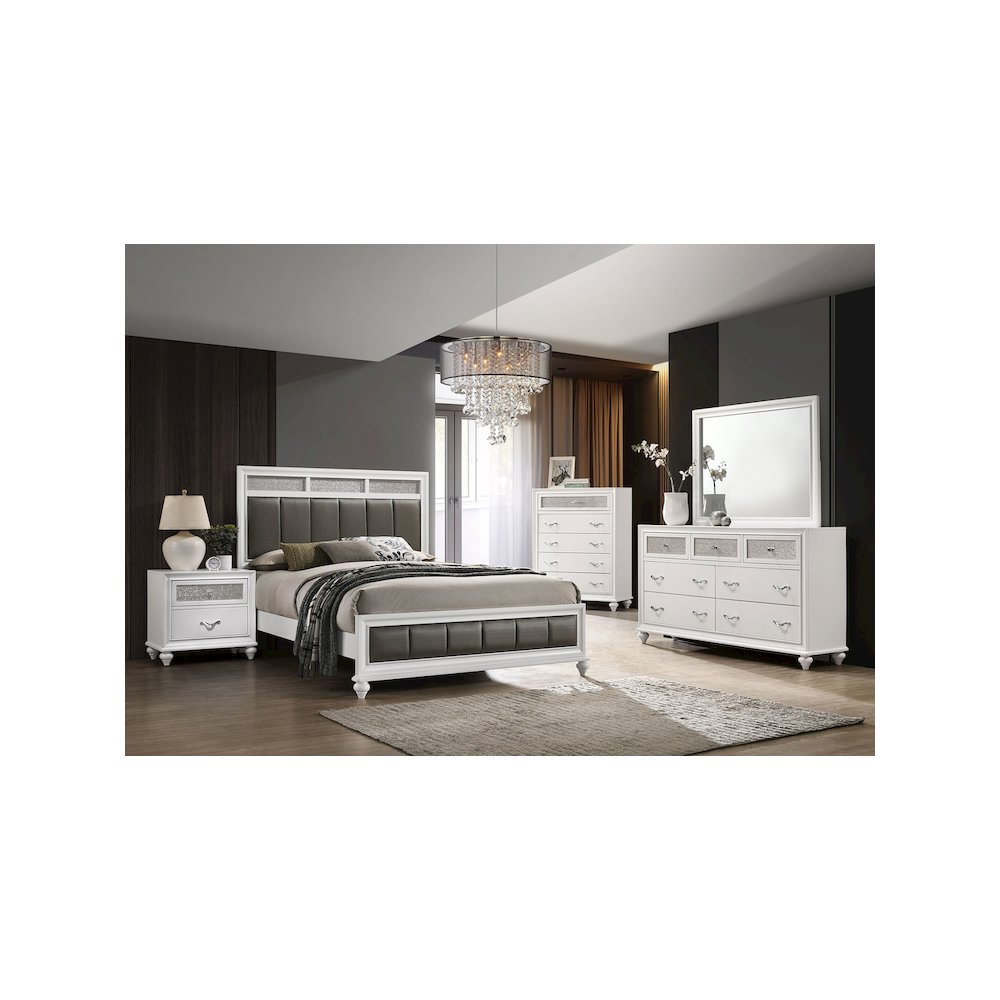 Barzini Wood Queen Panel Bed White