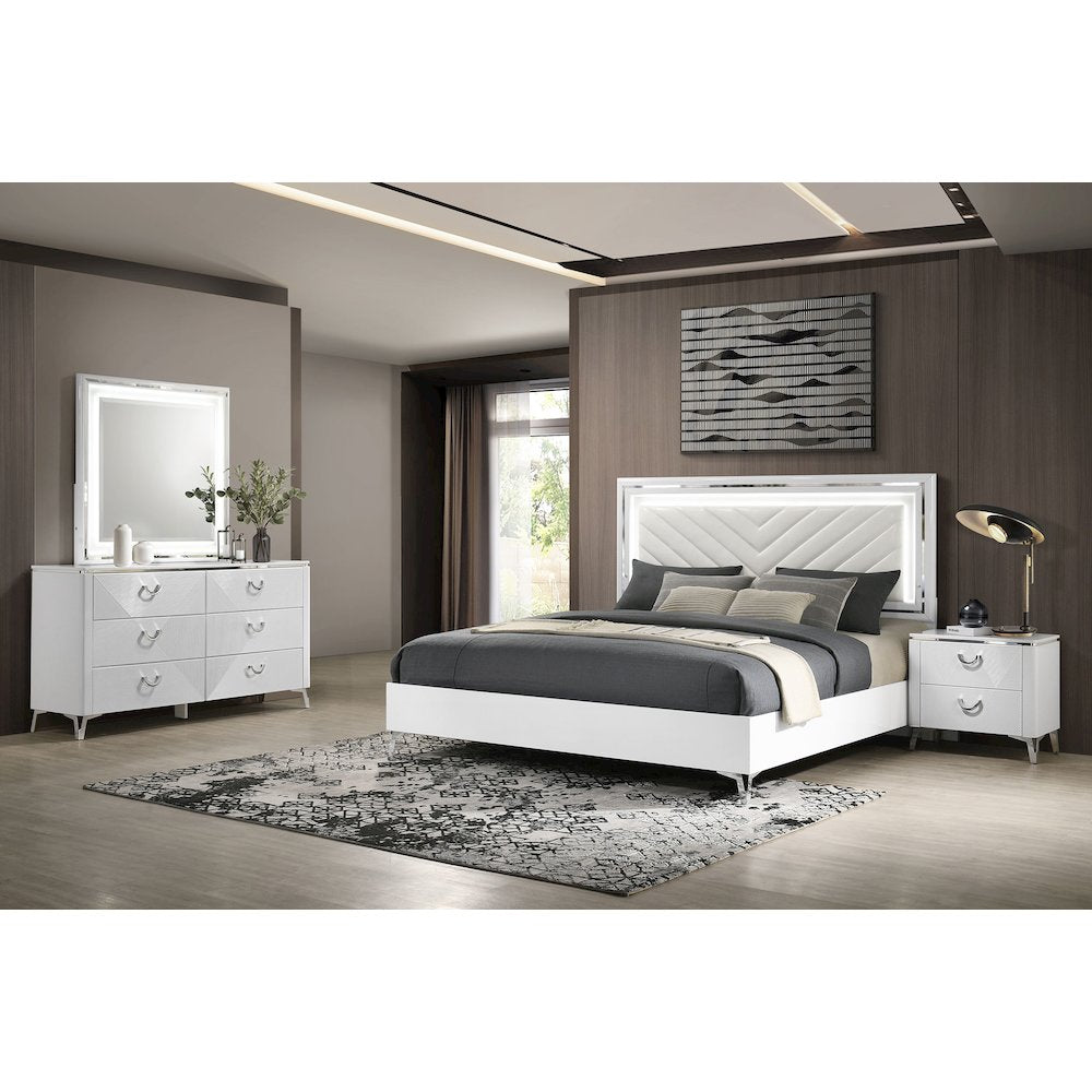 Cassia 4-piece Queen LED Bedroom Set White High Gloss