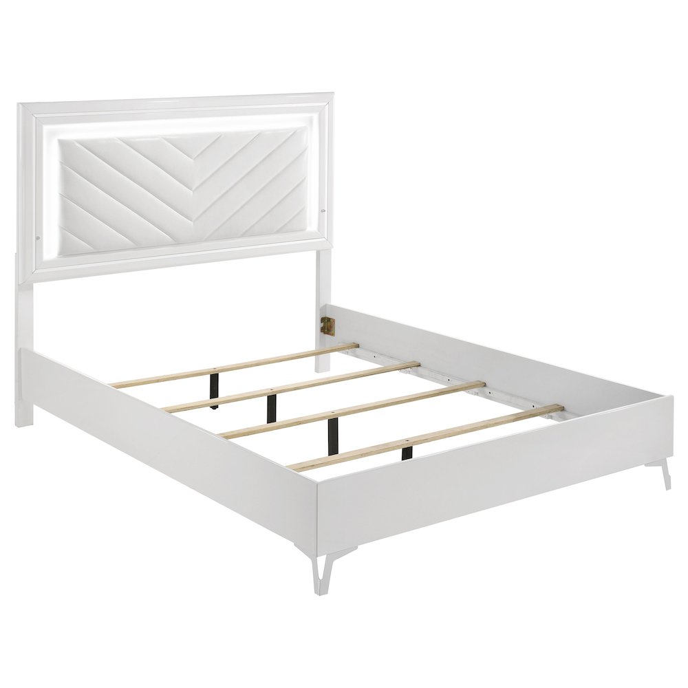 Cassia 4-piece Queen LED Bedroom Set White High Gloss