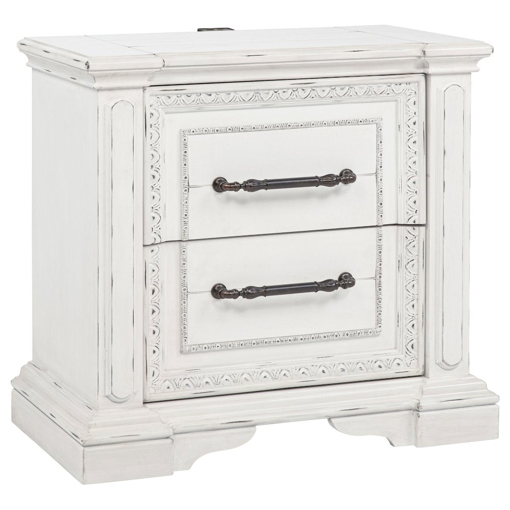 McKinney 4-piece California King Bedroom Set Vintage White