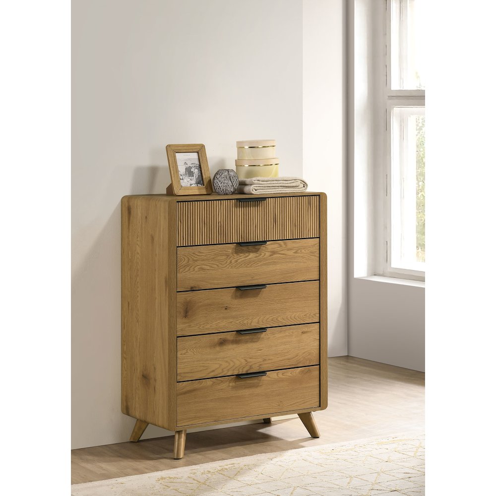 Bennett 5-drawer Bedroom Chest of Drawers Light Oak