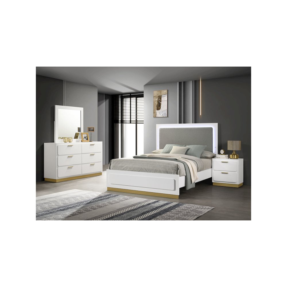 Caraway 4-piece Queen Bedroom Set White