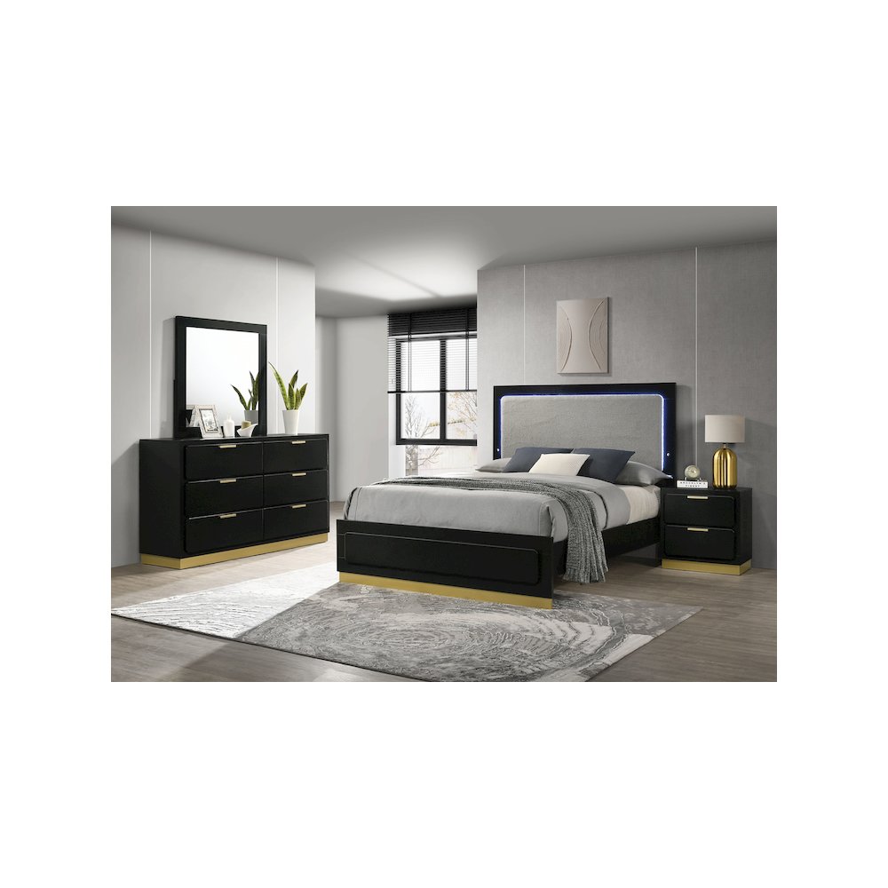 Caraway 4-piece Eastern King Bedroom Set Black