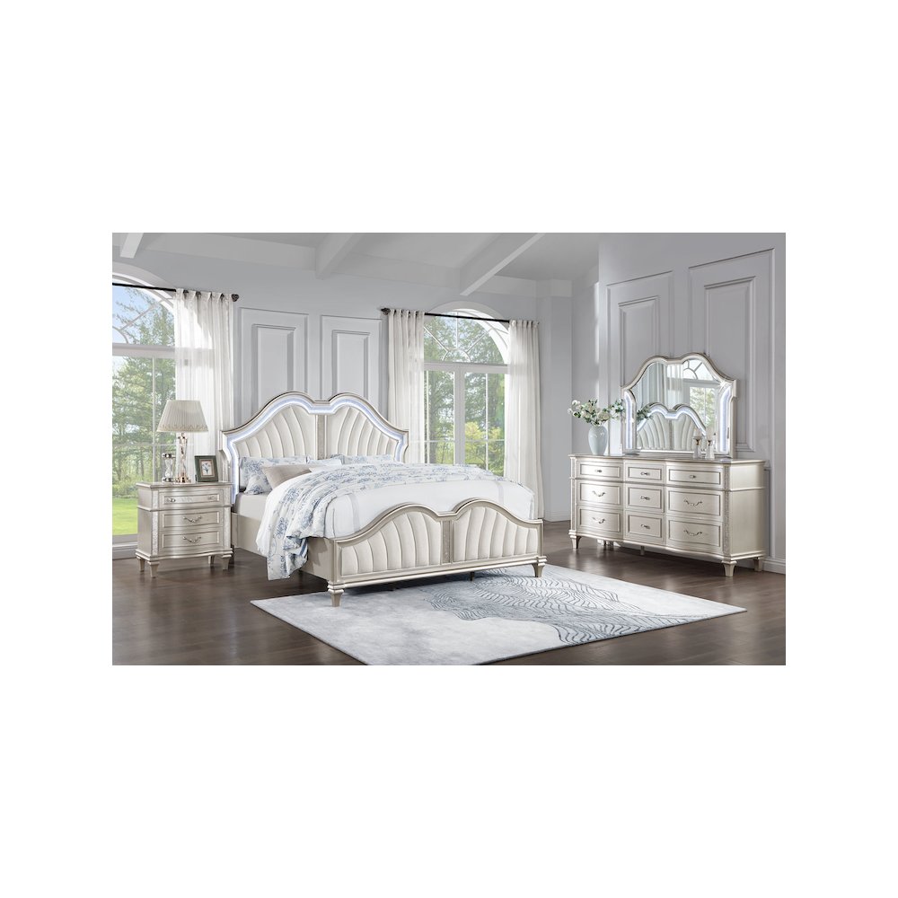 Evangeline 4-piece California King Bedroom Set Silver Oak
