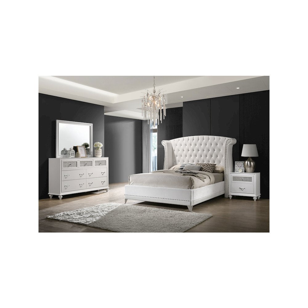 Barzini 4-piece California King Bedroom Set White