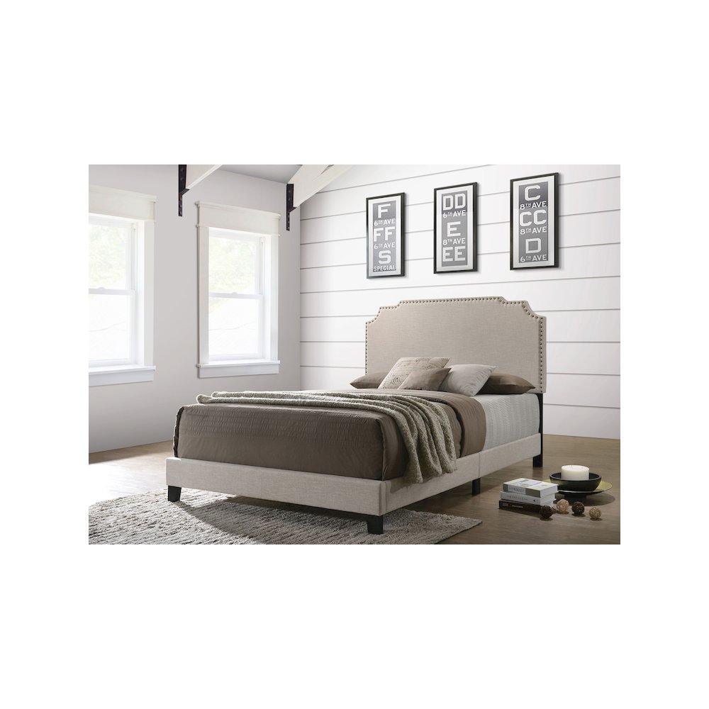 Tamarac Upholstered Full Panel Bed Beige