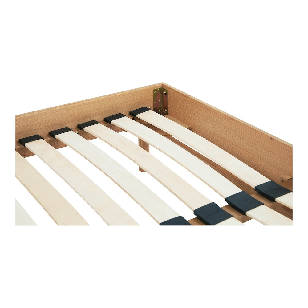 Colby King Bed Brown