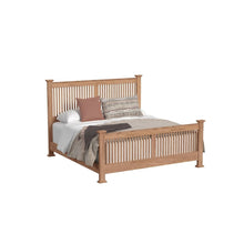 Intercon Oak Park King Slat Bed in Taupe