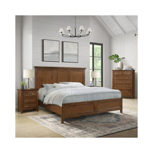 Intercon San Mateo Queen Standard Bed in Tuscan