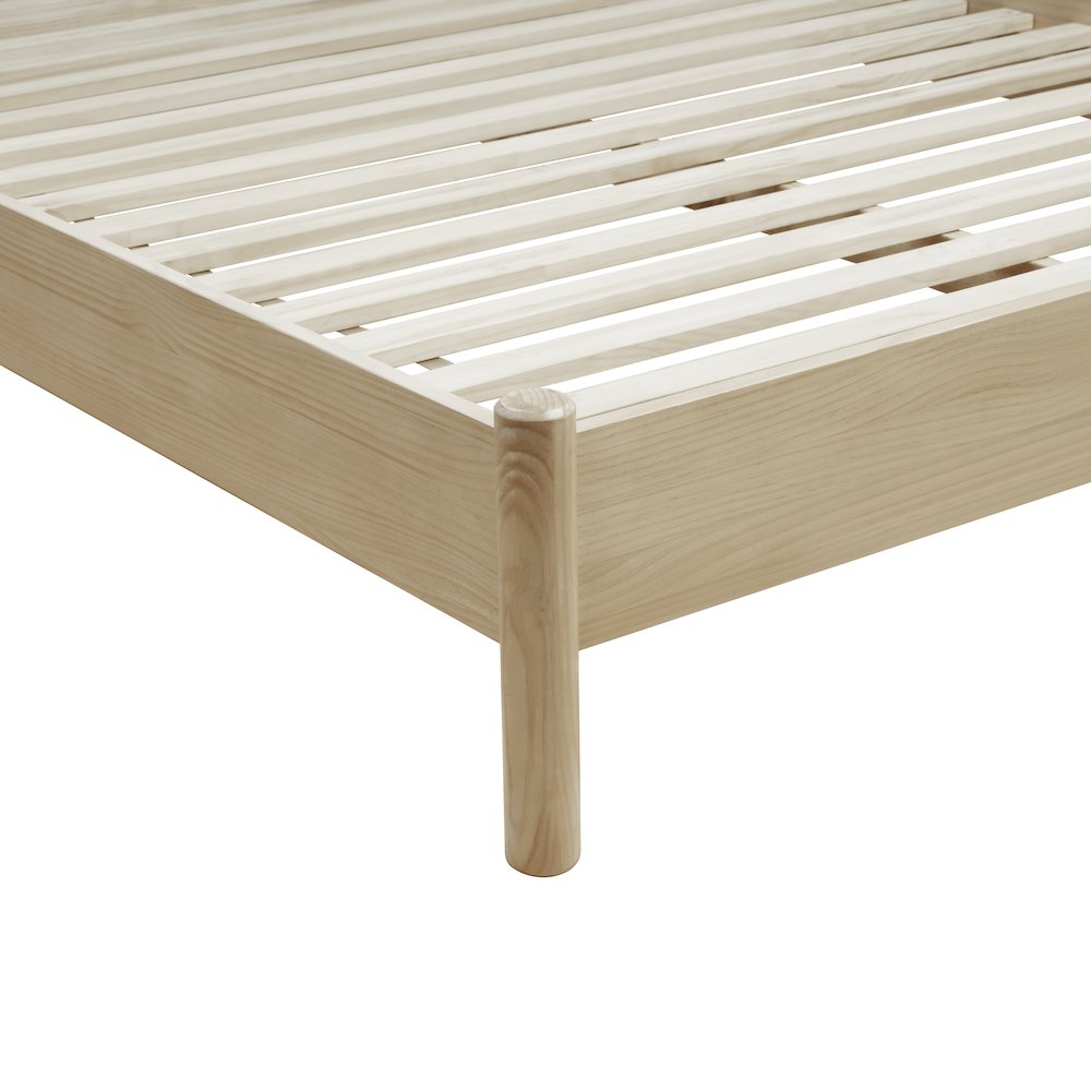 Bloomfield Queen Bed Set