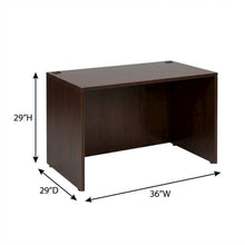 Mahogany Office Desk With Spacious Surface And Classic Finish