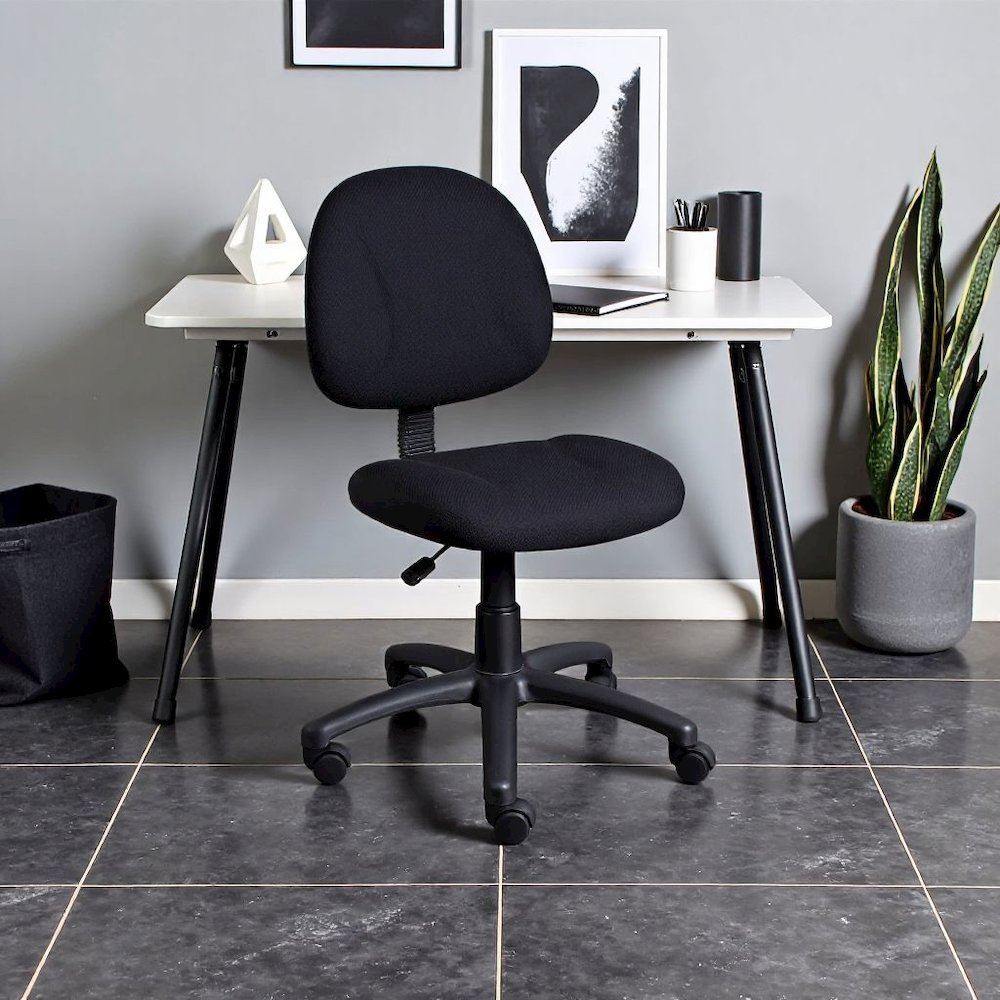 Black Armless Office Chair With Wheels, Ideal Desk Chair For Sewing Tasks