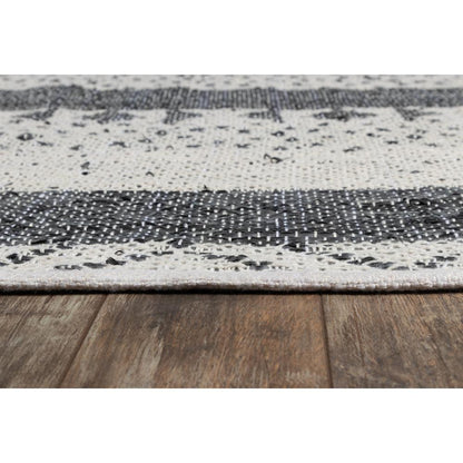 Contemporary Rectangle Area Rug, Black, 3'9" X 5'9"