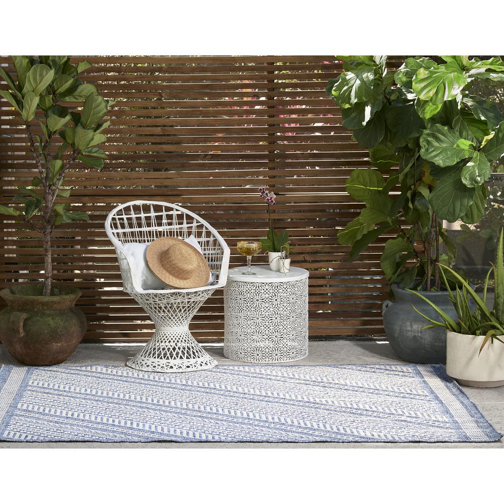 Transitional Rectangle Area Rug, Blue, 5'3" X 7'