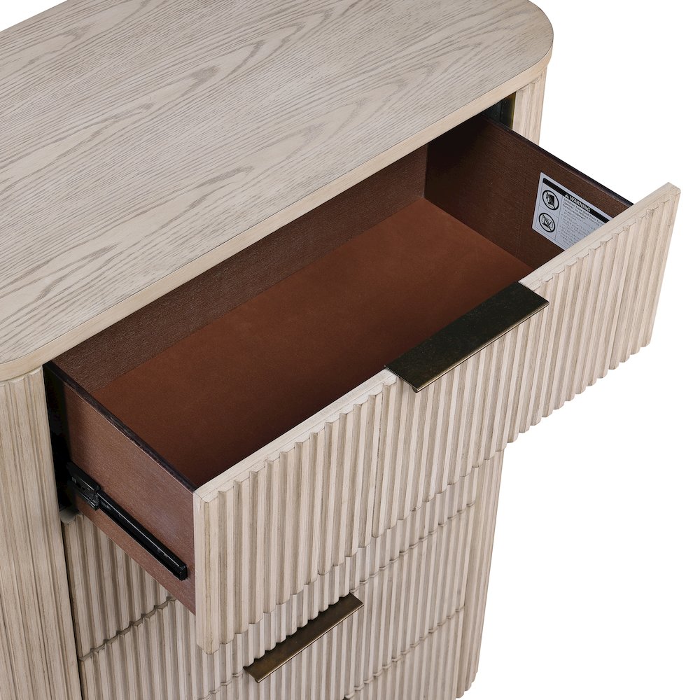 Henry Sand Chest