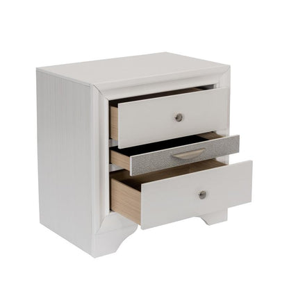 Catherine White Platform Queen Bed - White