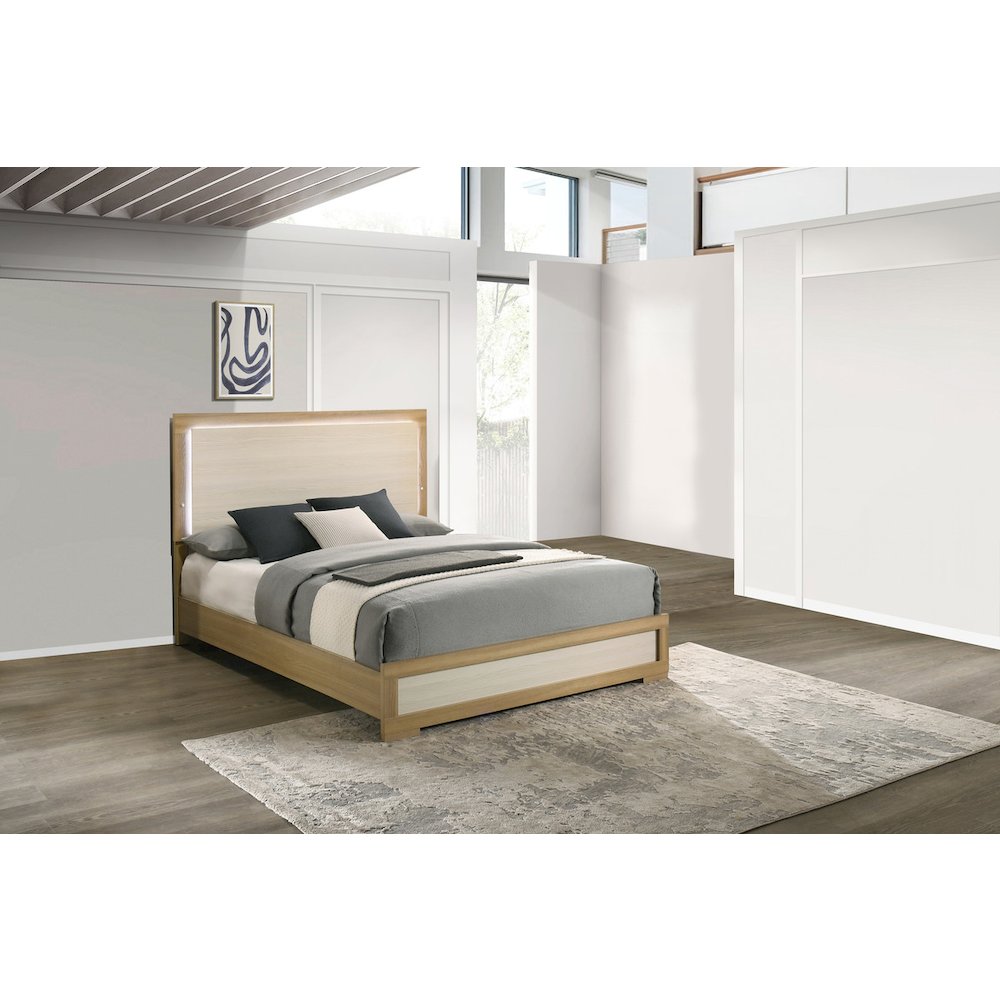 Beige wood queen size panel bed