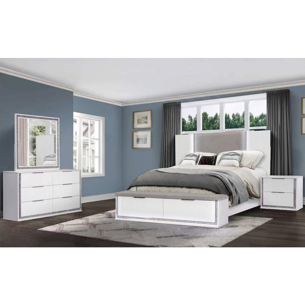 4pc Platform White Eastern King Bedroom Set.