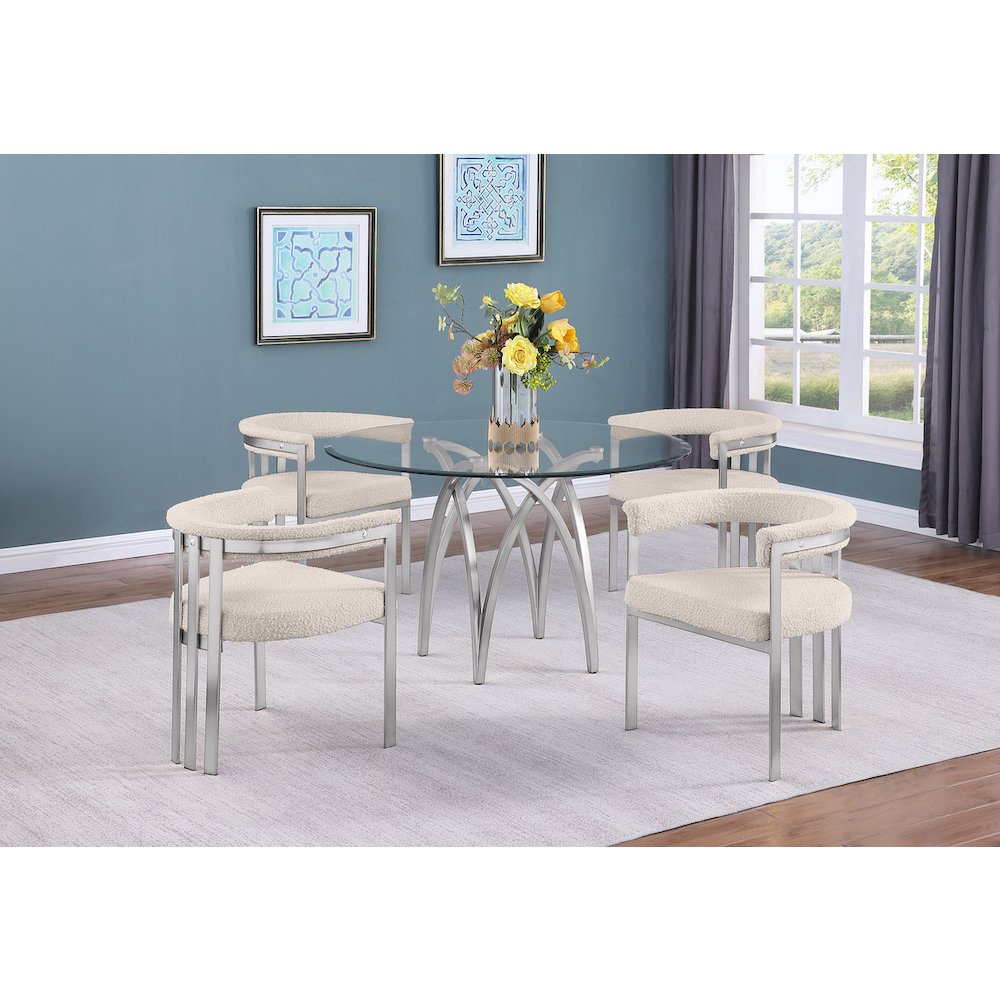 5Pc Round 48X48 Dining Set With 4 Cream Boucle Chairs