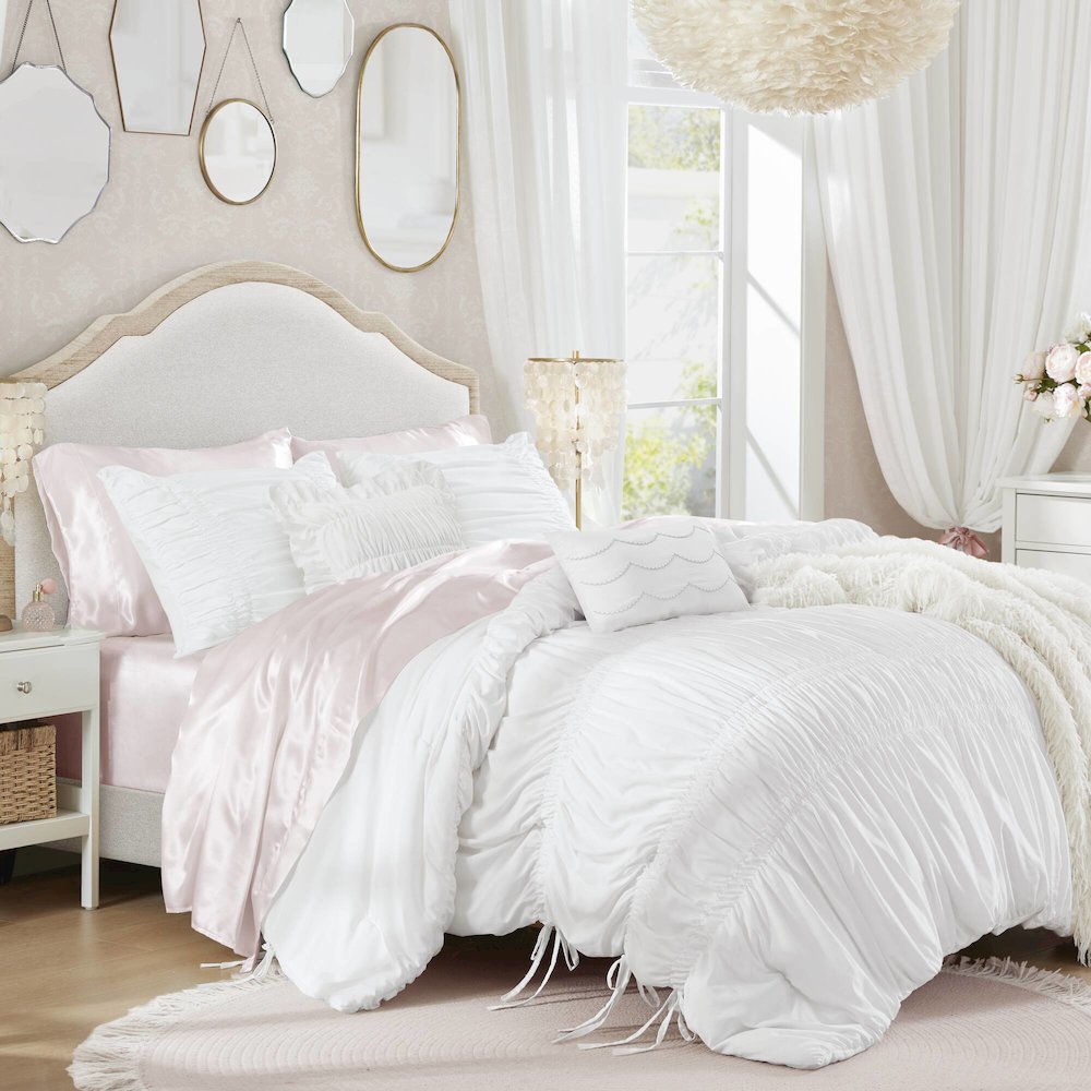 Ella Comforter Set