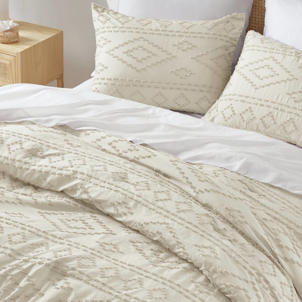 Gigi Comforter Mini Set, Beige color