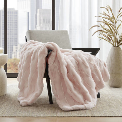Vivienne Faux Fur Throw, Pink color