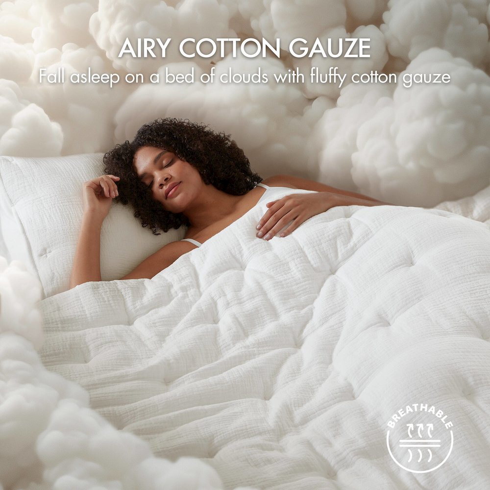 Breeze Cotton Gauze  Embroidered Quilt Set, White color