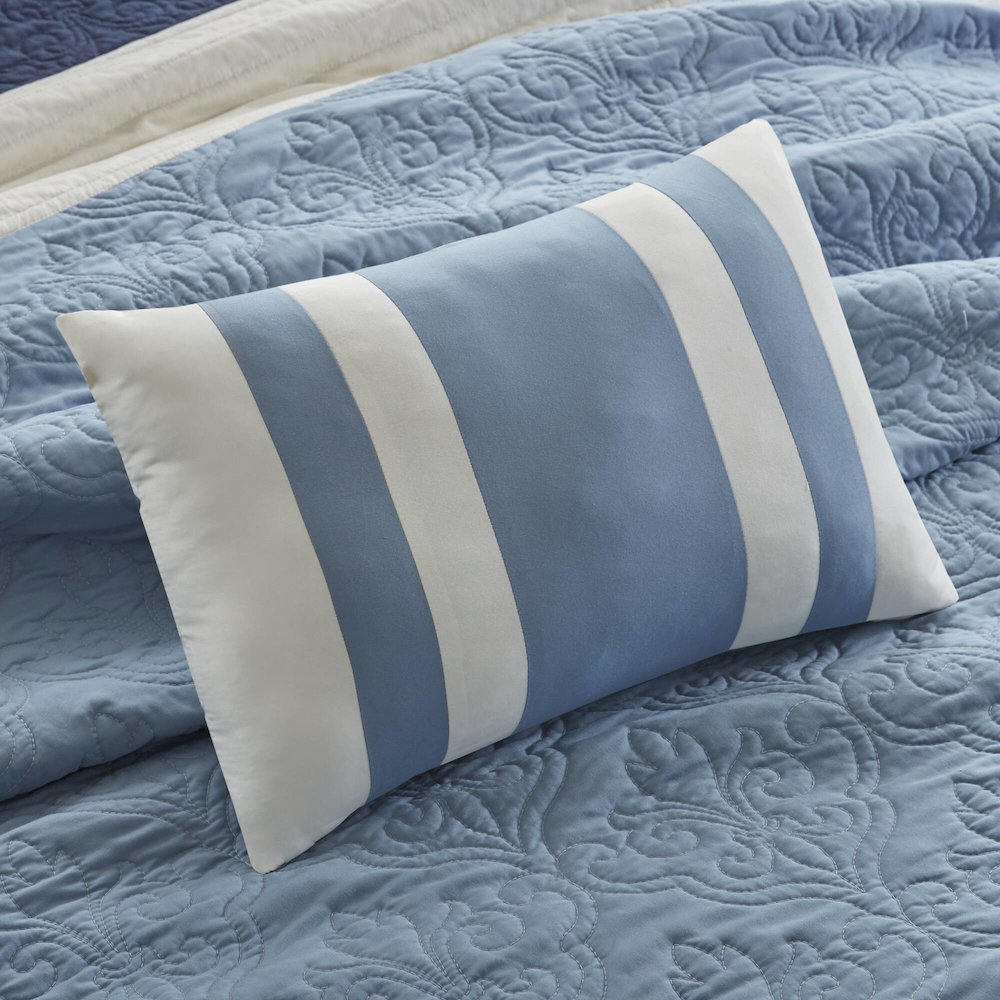 7 Piece Quilt Set with Euro Shams and Throw Pillows