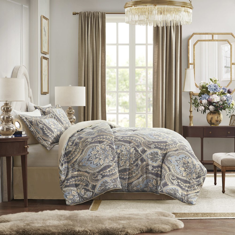 4 Piece Comforter Set