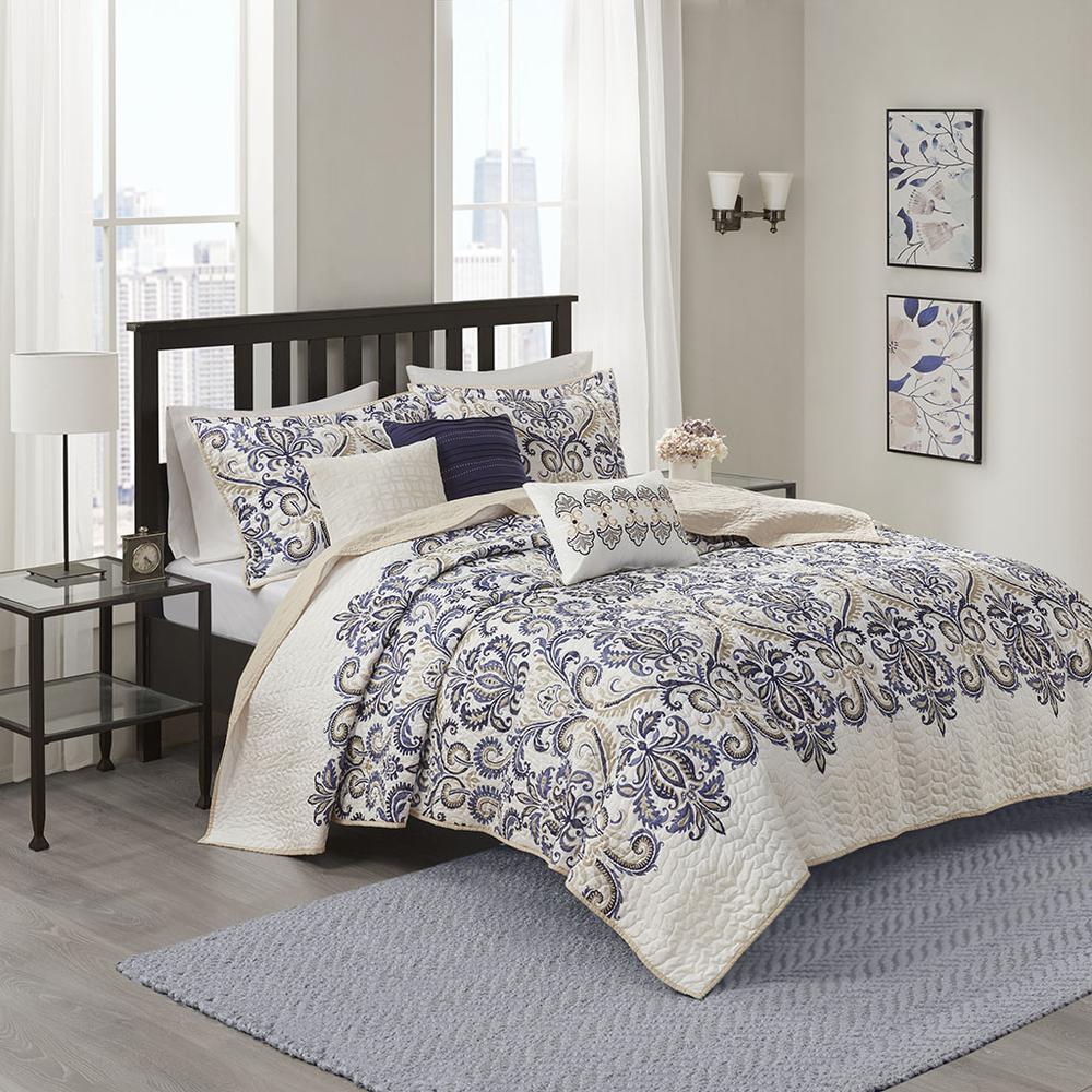 6 Piece Reversible Quilt Set with Throw Pillows