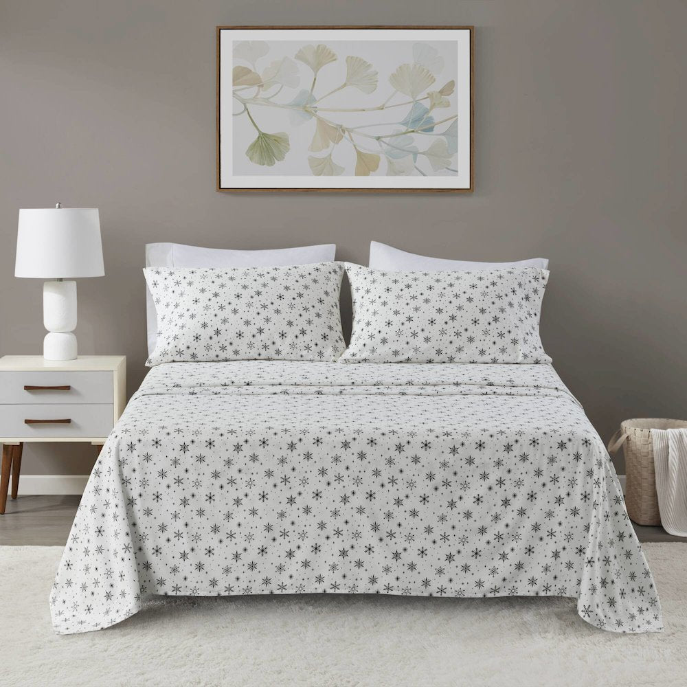 Cozy Flannel 100% Cotton Flannel Printed Sheet Set, Black Snowflakes color
