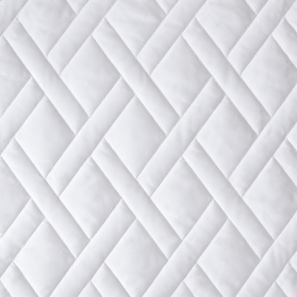 Plain Weave Premium Coverlet