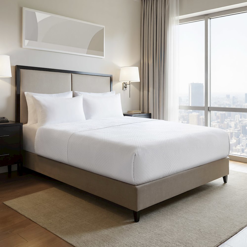 Jacquard Essential Lark Coverlet