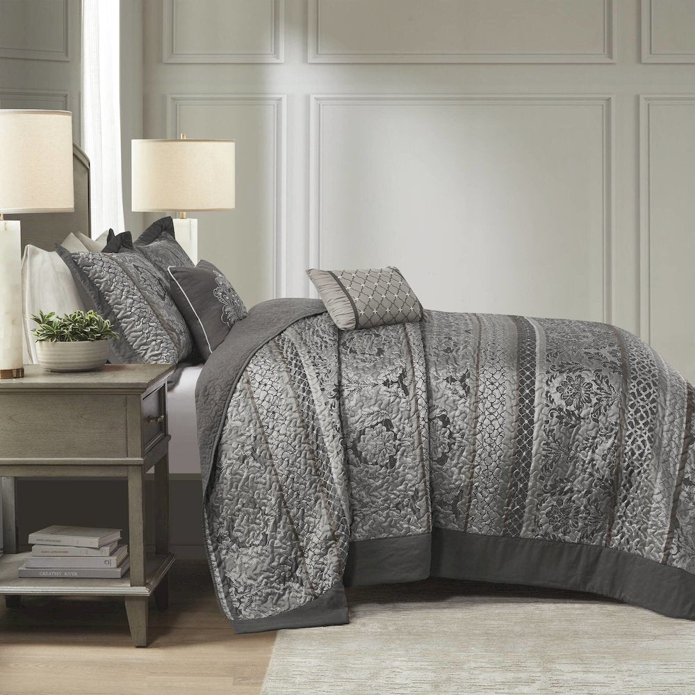 5 Piece Reversible Jacquard Bedspread Set