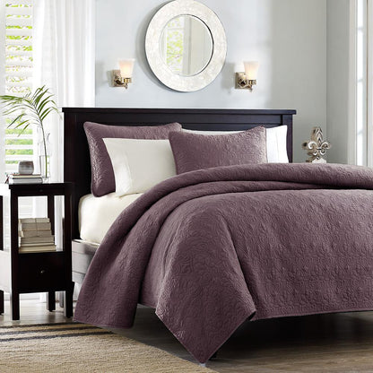 Quebec 3 Piece Reversible Quilt Set, Purple color