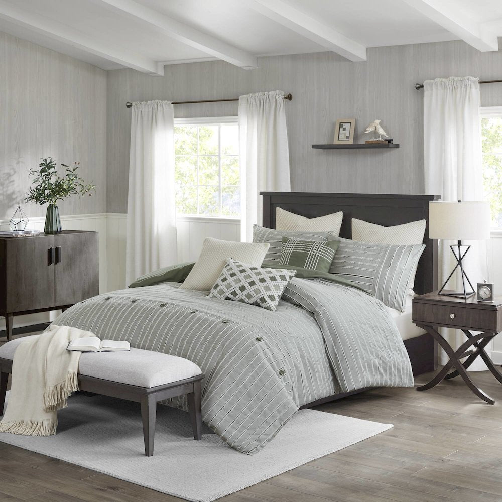 Oversized Cotton Clipped Comforter Set with Euro Shams and Throw Pillows