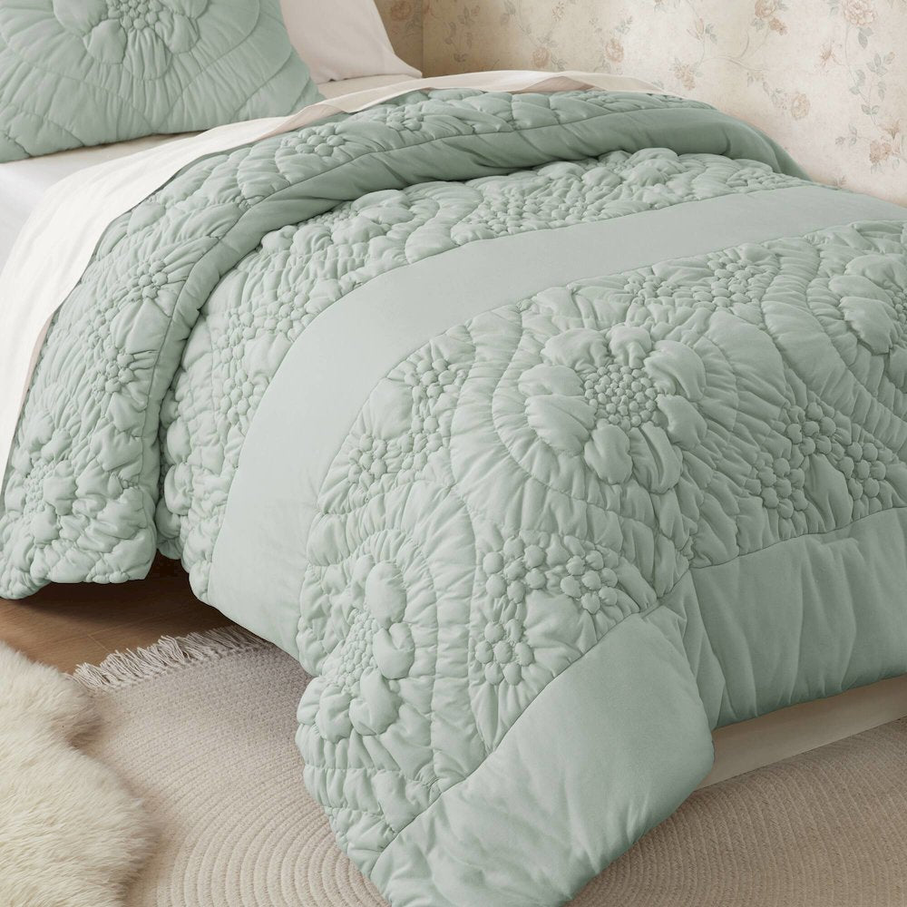 Elise Comforter Set, Sage color