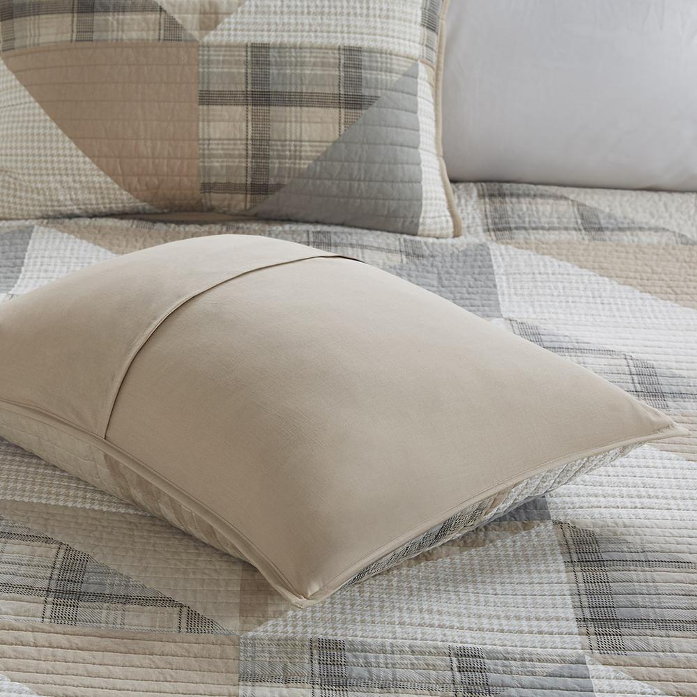 Olsen Olsen 3 Piece Oversized Cotton Quilt Set, Tan color
