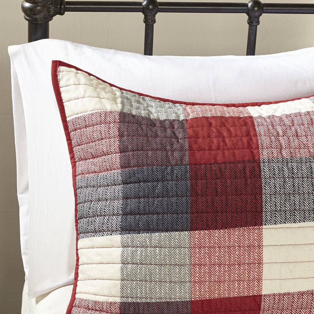 6 Piece Printed Herringbone Quilt Set with Throw Pillows