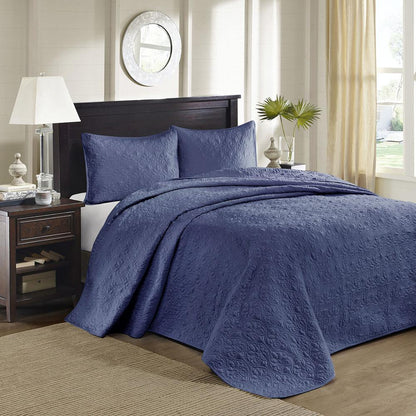 Quebec 3 Piece Reversible Bedspread Set, Navy color